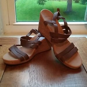 teva wedge sandals